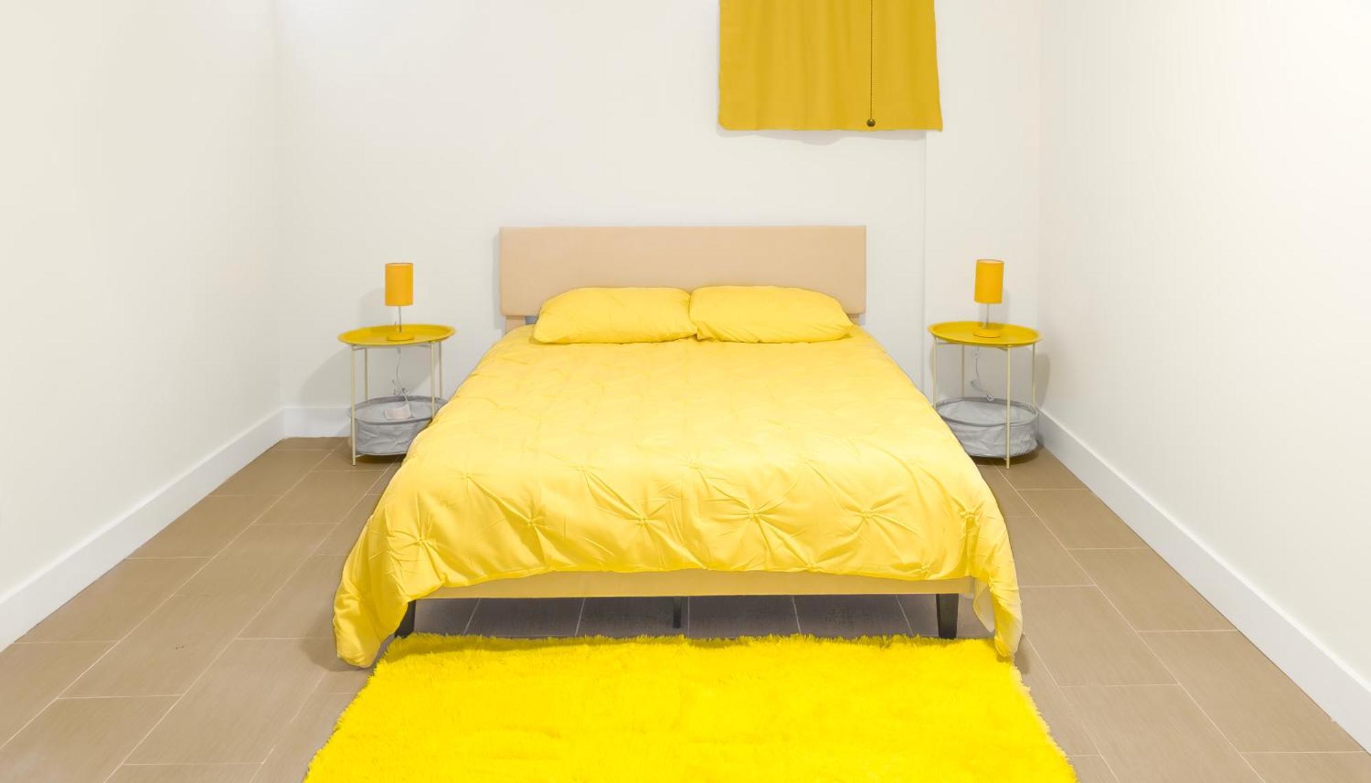 Yellow2 Sunrise Brighton Beach Retreat Apartment Ню Йорк Екстериор снимка